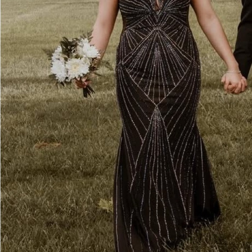 Elegant Black Evening Gown